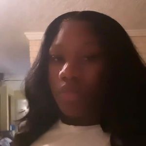 Meet your Posher, Tierra